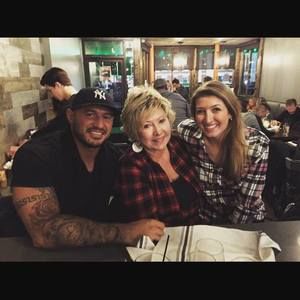 Meet your Posher, Tom